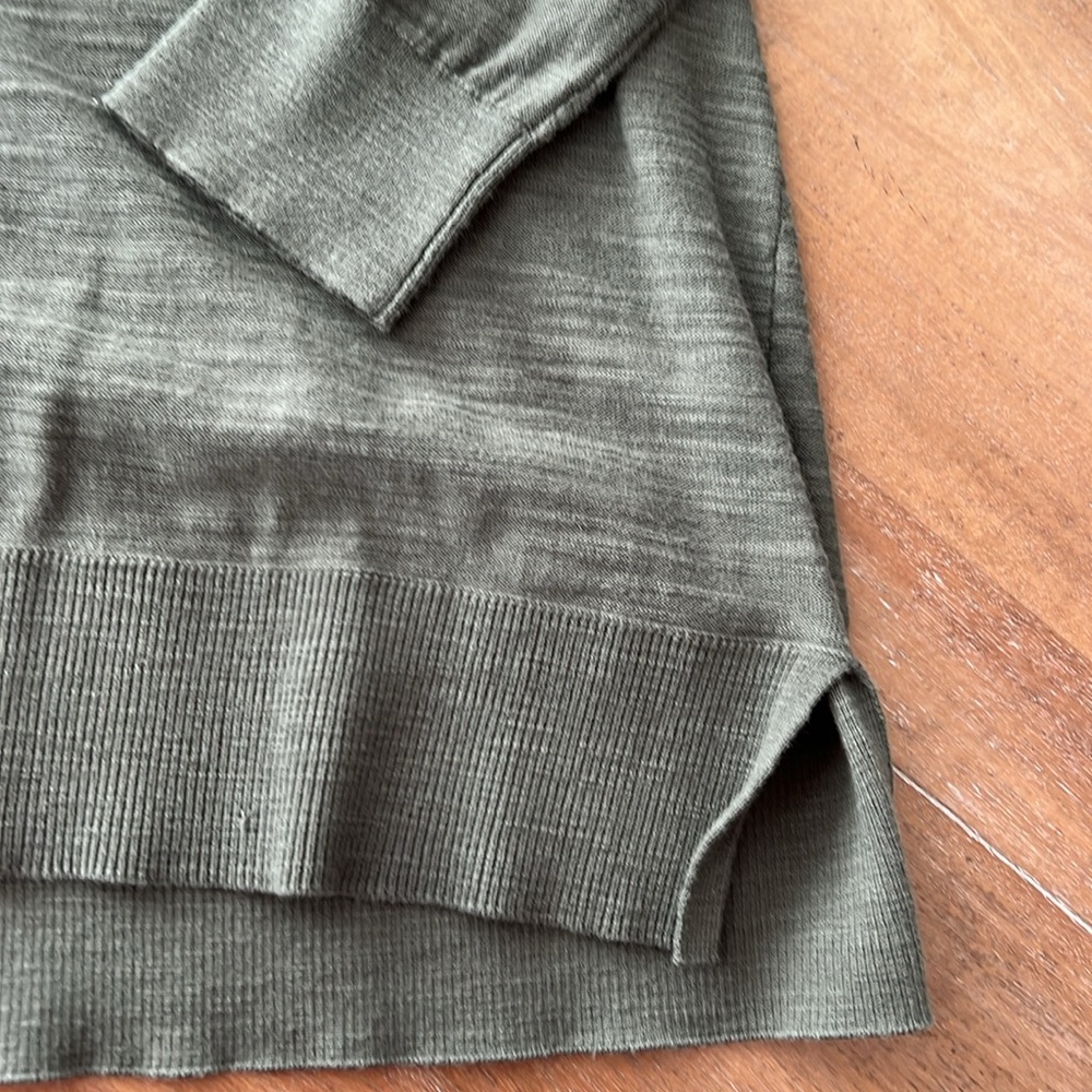 LOFT Tunic - Picture 3 of 4